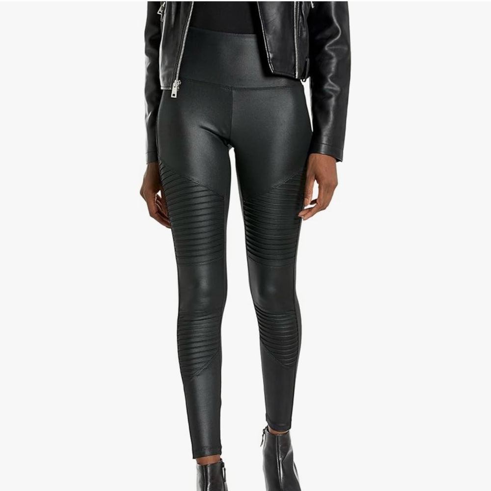 Andrew Marc Pleated Legging Size Medium